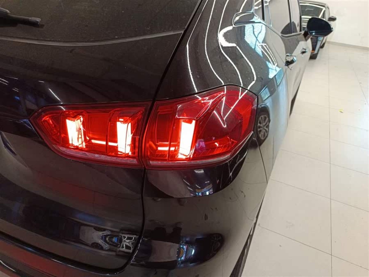 WEY VV5  2017款 2.0T 超豪型圖片
