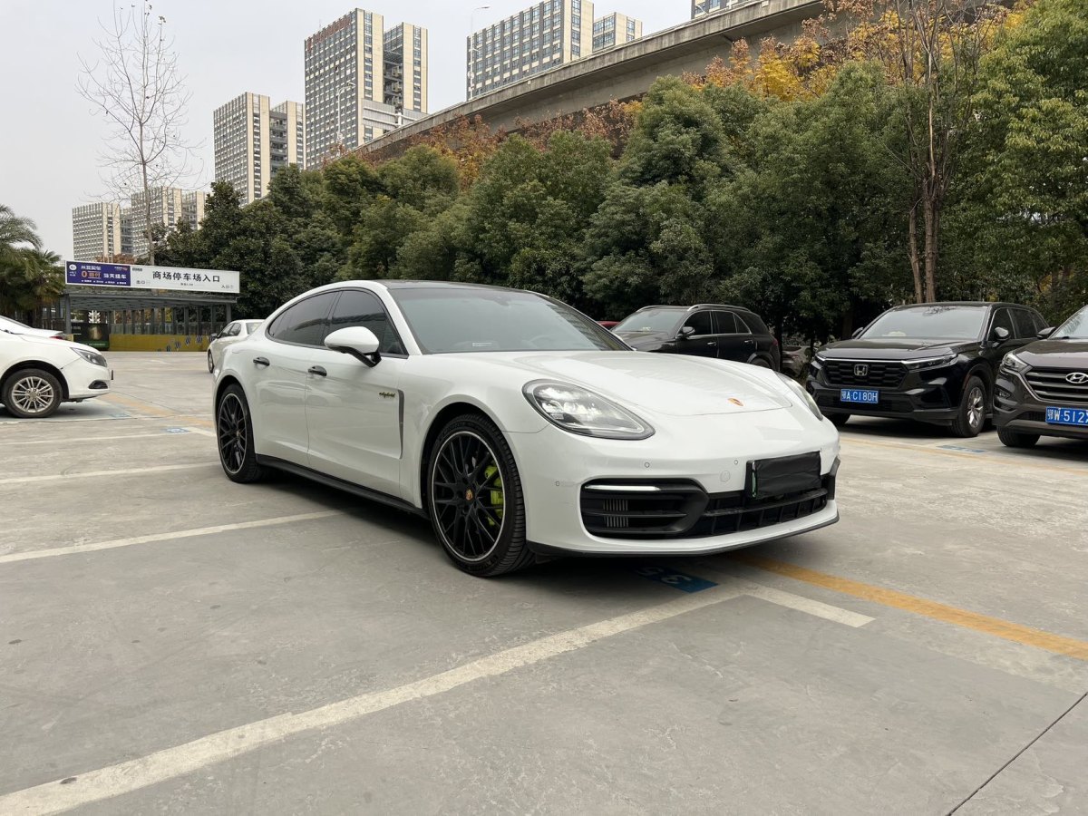 保時(shí)捷 Panamera新能源  2023款 Panamera 4 E-Hybrid 鉑金版 2.9T圖片