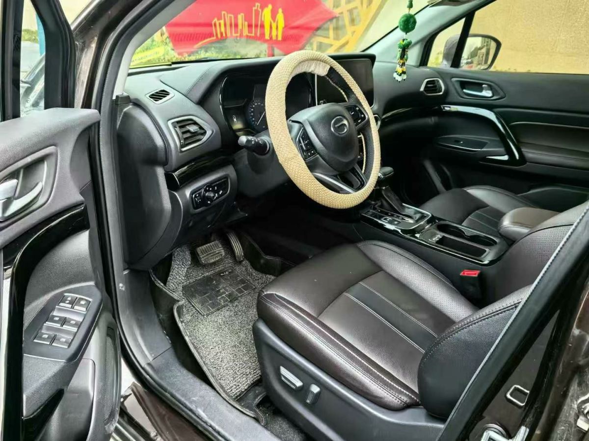 廣汽傳祺 GS4  2019款  270T 手動(dòng)兩驅(qū)精英版圖片