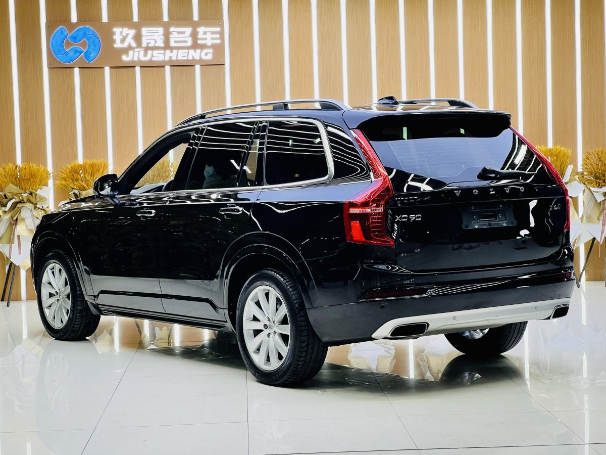 沃爾沃 XC90  2018款 T6 智逸版 7座圖片