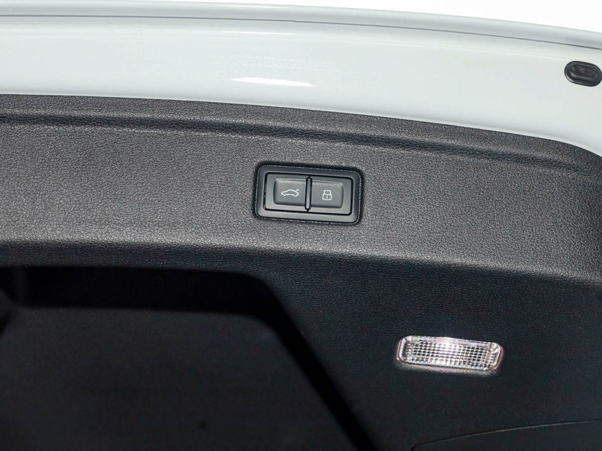 奥迪 奥迪A5  2024款 Sportback 40 TFSI 时尚动感型图片
