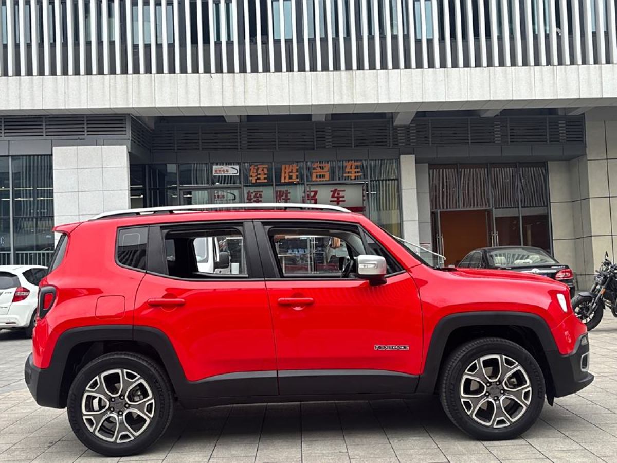 Jeep 自由俠  2017款 180TS 自動四驅全能版圖片