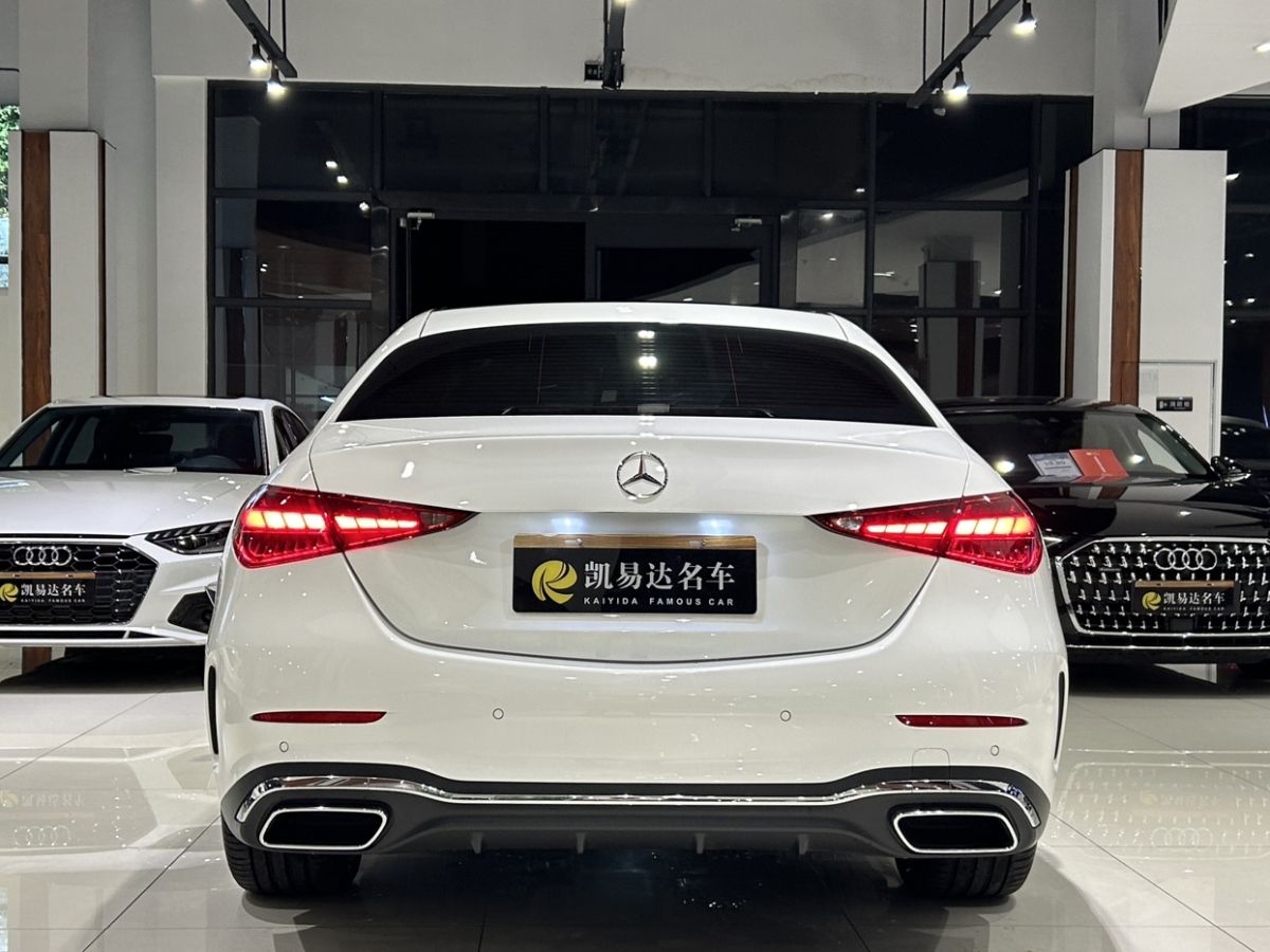 2022年1月奔馳 奔馳C級  2022款 C 260 L 運動版 4MATIC