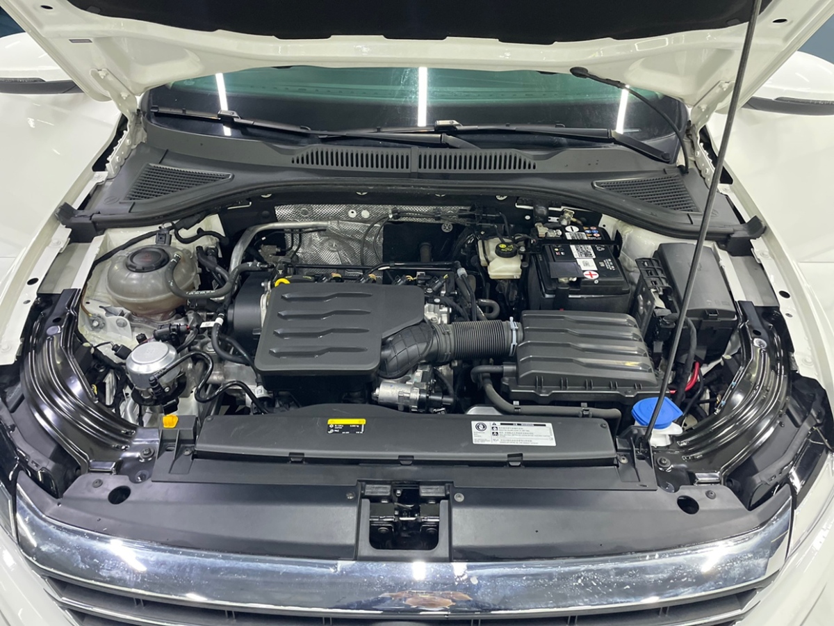 2022年2月大眾 朗逸  2022款 1.5L 自動舒適版