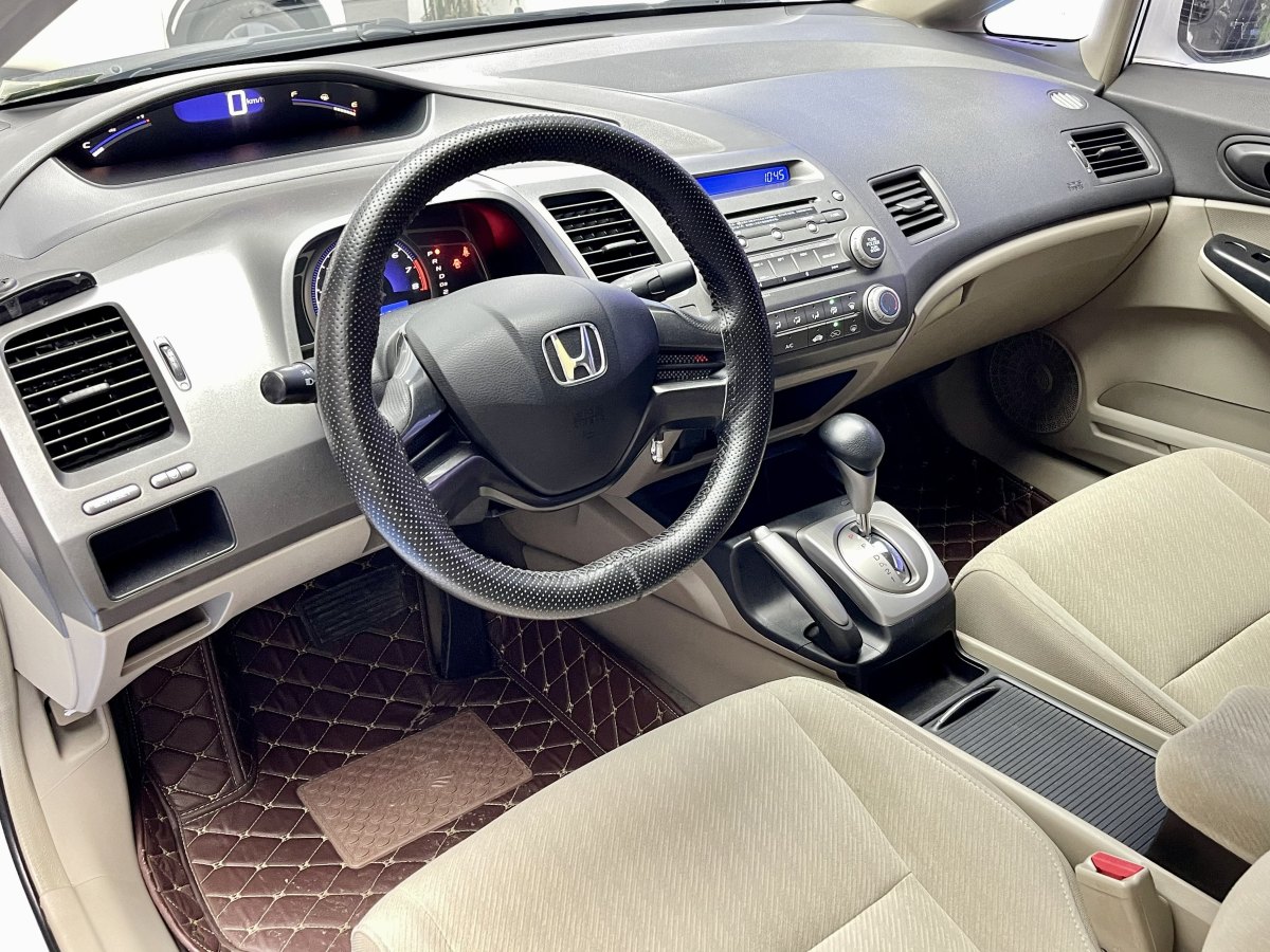 本田 思域  2009款 1.8L 自動舒適版圖片