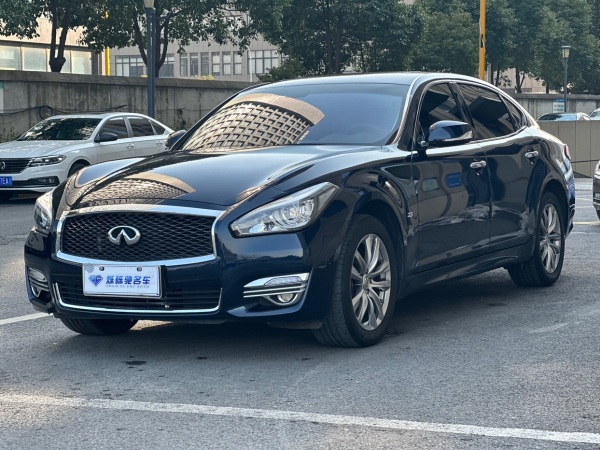 英菲尼迪 Q70  2017款 Q70L 2.5L 精英版