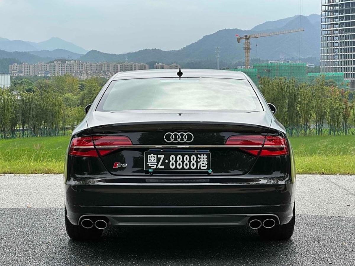 奧迪 奧迪S8  2014款 S8 4.0TFSI quattro圖片