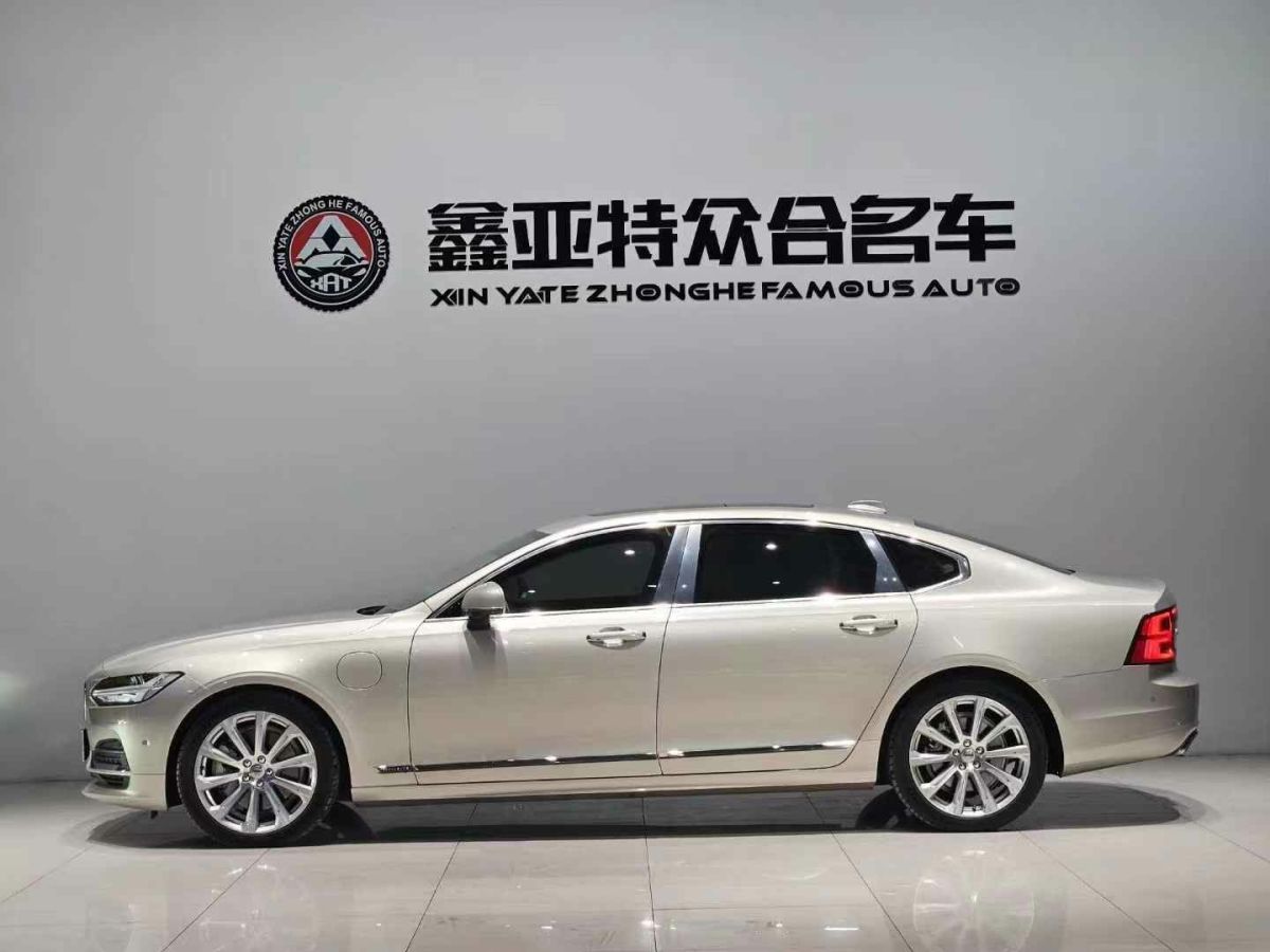 沃爾沃 S90新能源  2022款 T8 E驅混動 智逸豪華版圖片