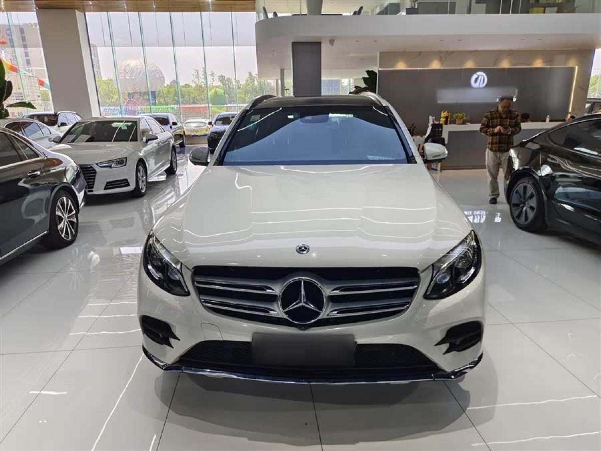 奔馳 奔馳GLC  2018款 改款 GLC 300 4MATIC 動感型圖片