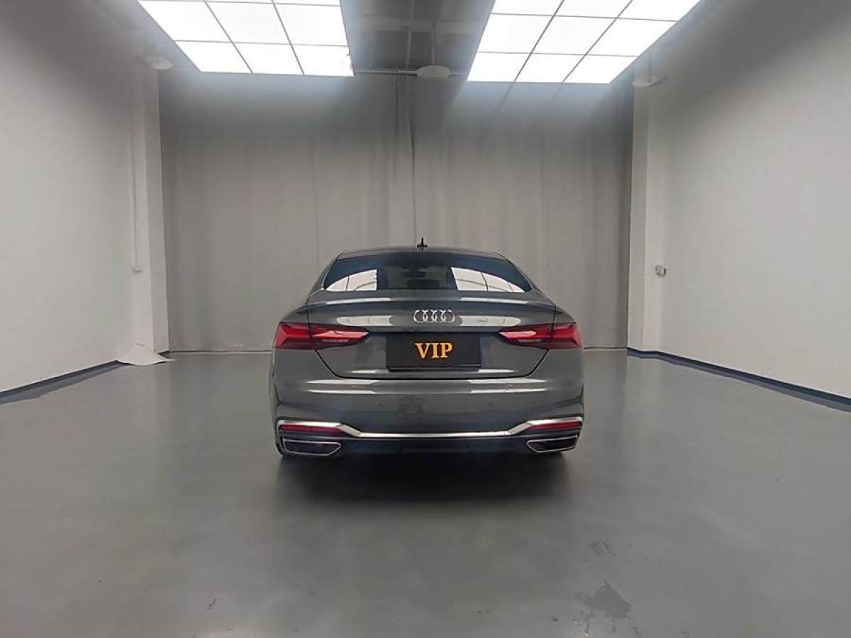 奧迪 奧迪A5  2023款 Sportback 40 TFSI 時(shí)尚動感型圖片