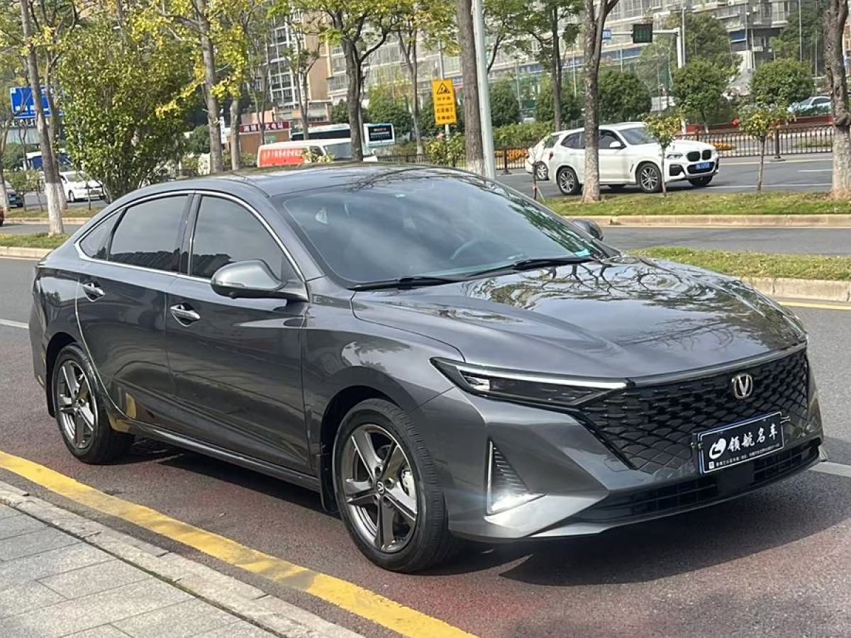 長(zhǎng)安 銳程PLUS  2023款 1.5T DCT尊貴型圖片