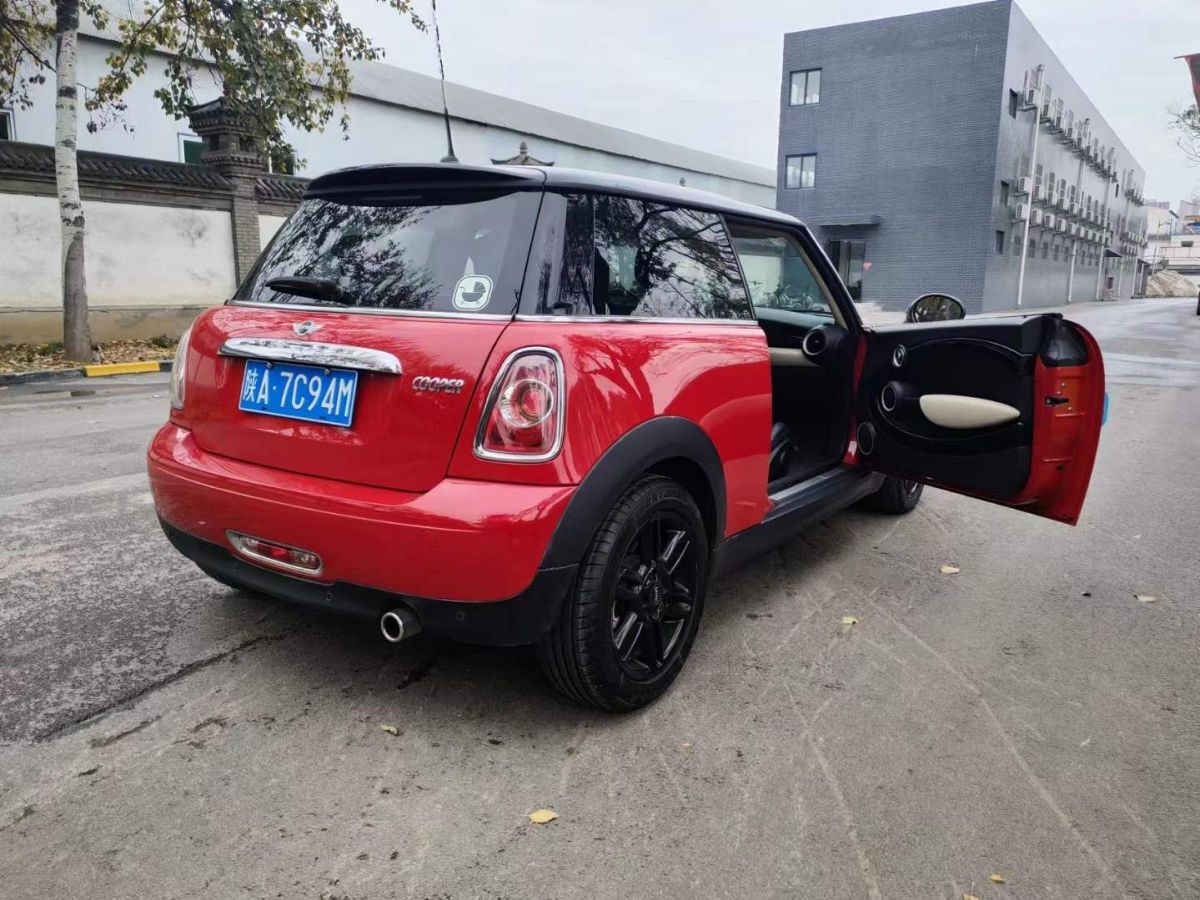 mini mini 2012款 cooper 1.6 bayswater版圖片