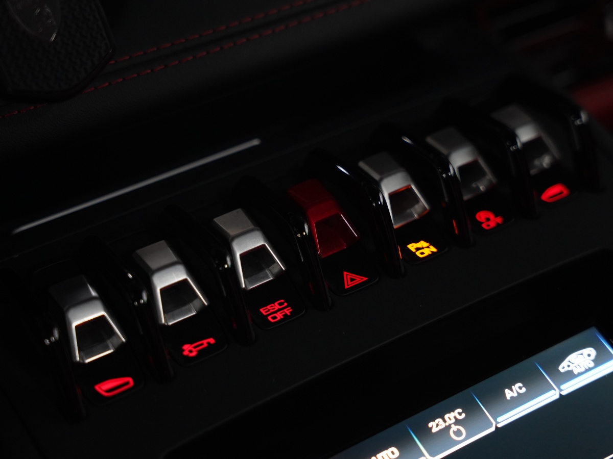 蘭博基尼 Huracán  2020款 Huracán EVO RWD Spyder圖片