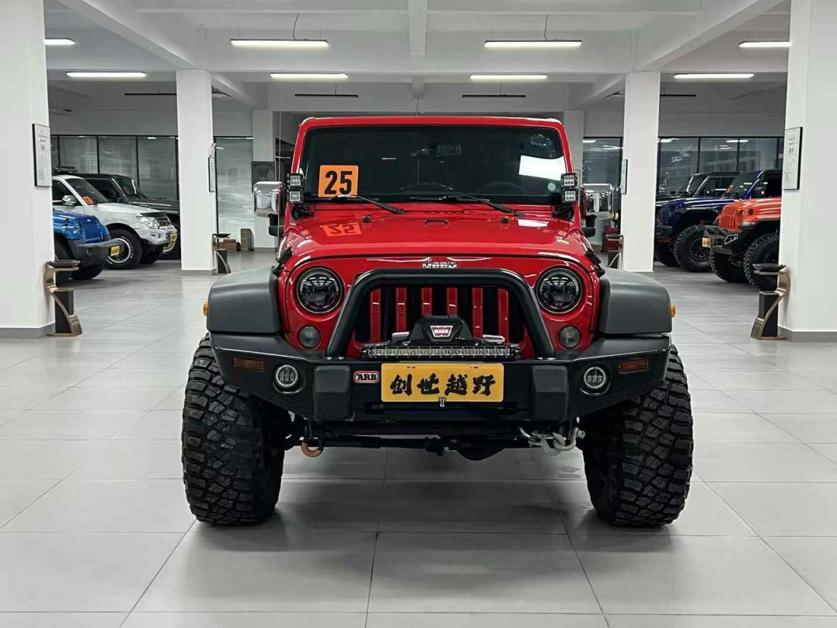 2017年3月Jeep 牧馬人  2017款 2.8TD Sahara 四門舒享版