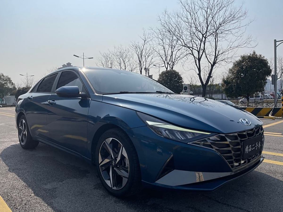 現(xiàn)代 伊蘭特  2021款 1.5L LUX尊貴版圖片