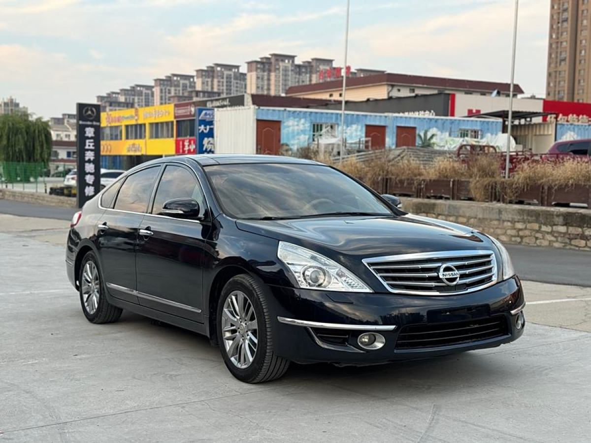 日產(chǎn) 天籟  2011款 公爵 2.5L XV VIP尊尚版圖片