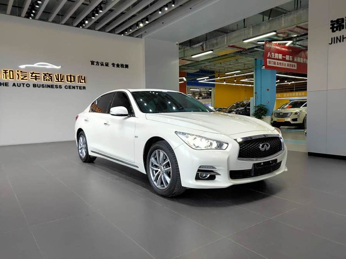 2017年9月英菲尼迪 Q50L  2016款 2.0T 舒適版