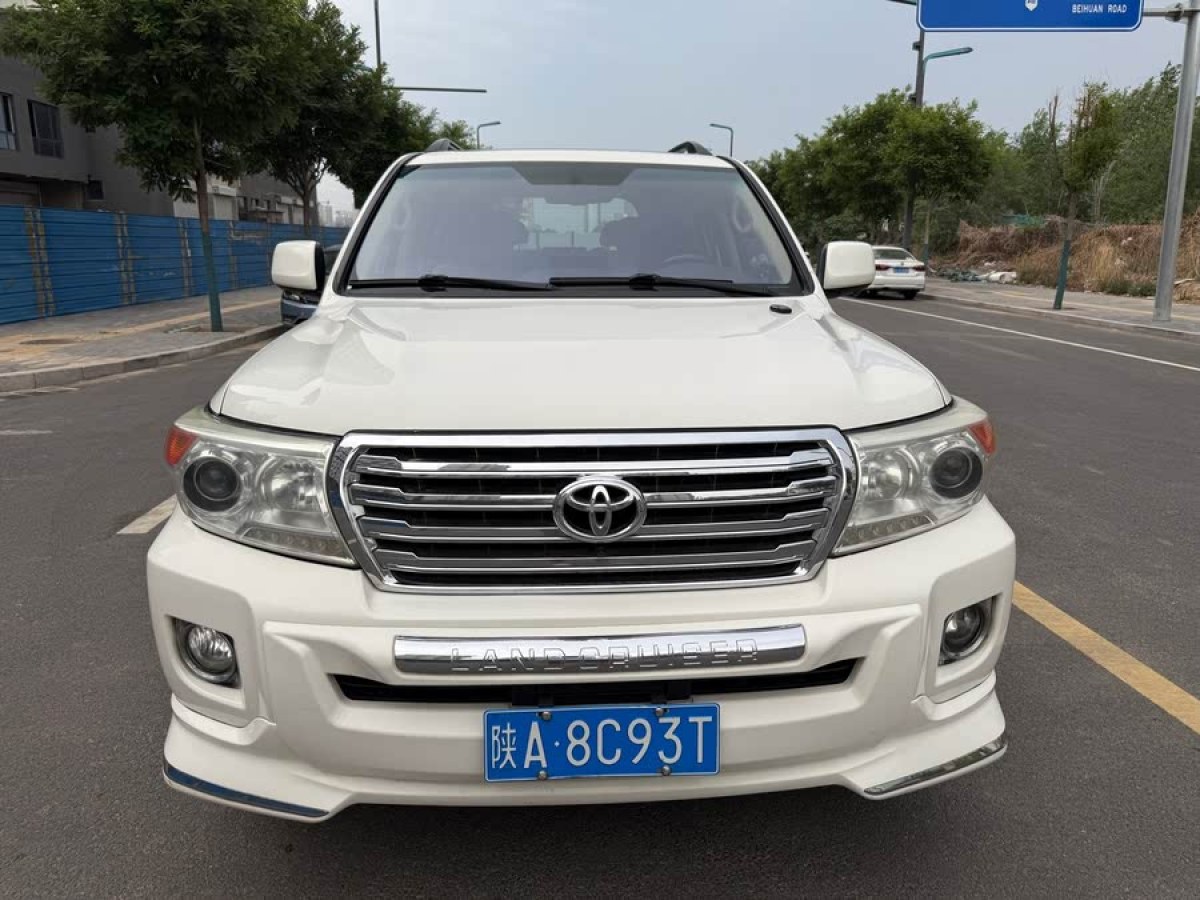 豐田 蘭德酷路澤  2010款 4.0L 自動VX圖片