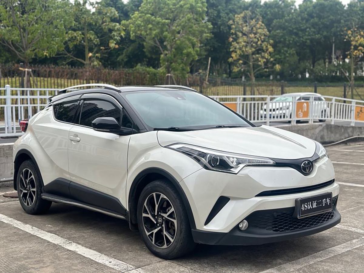 豐田 C-HR  2020款 2.0L 豪華版圖片