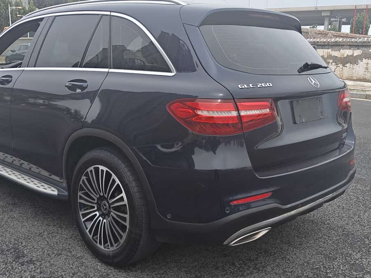 奔馳 奔馳GLC  2018款 改款 GLC 260 4MATIC 動感型圖片