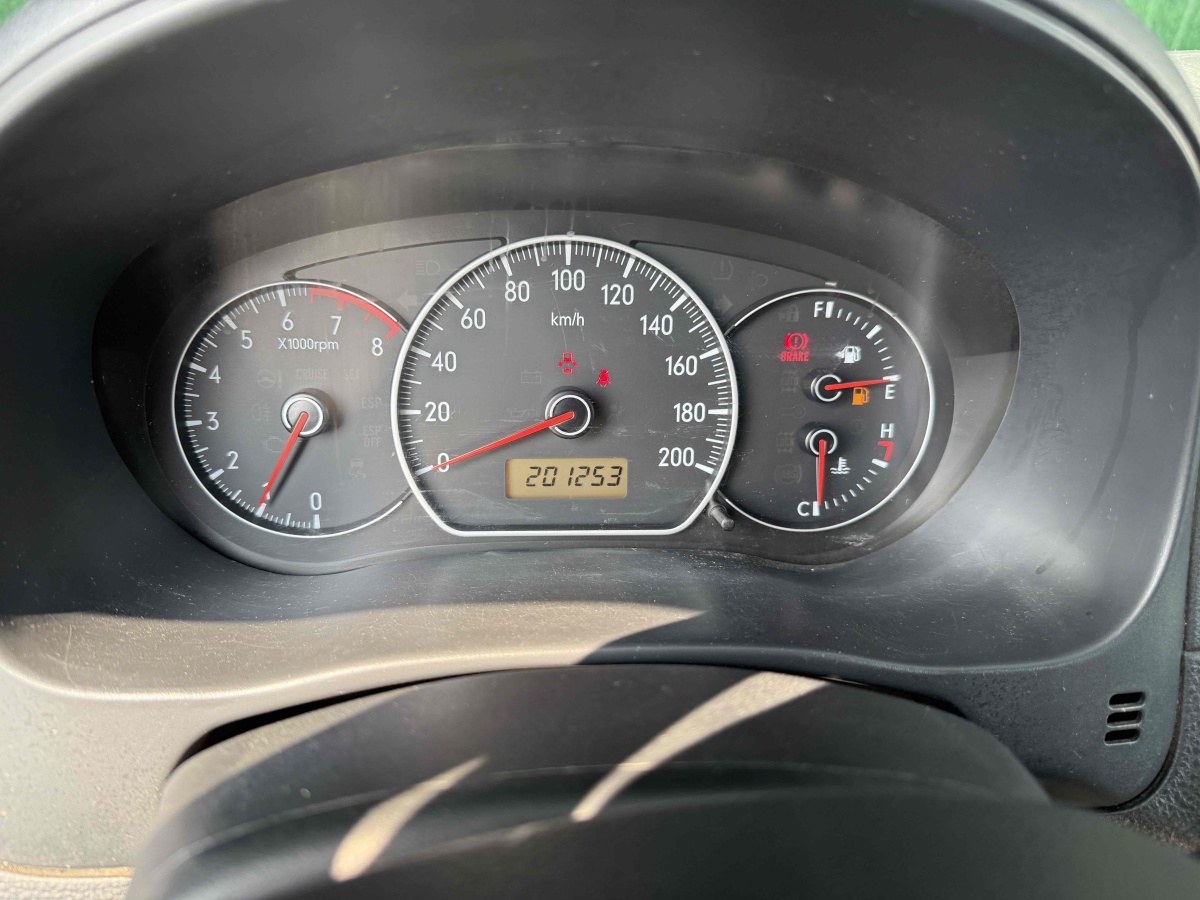 鈴木 天語(yǔ)  2009款 SX4 1.6L 兩廂運(yùn)動(dòng)型圖片