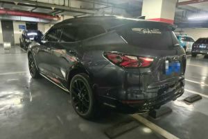 開拓者 雪佛蘭 RS 650T 四驅5座