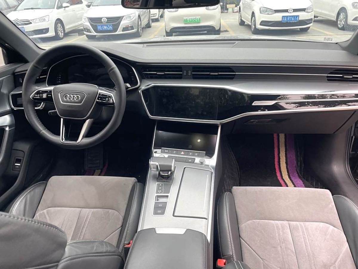 2019年2月奧迪 奧迪A6L  2019款 45 TFSI 臻選動感型