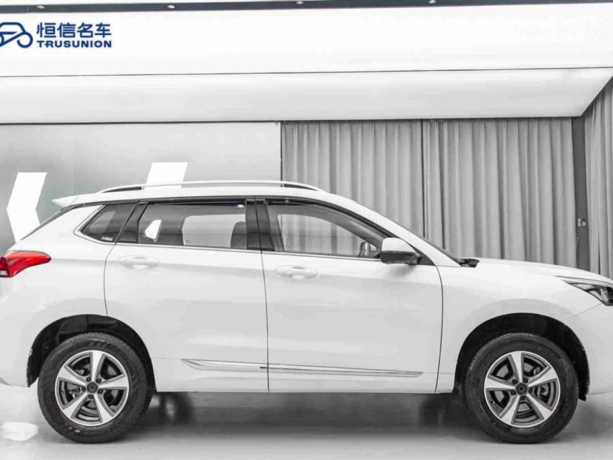 哈弗 H6 Coupe  2018款 紅標 1.5T 自動兩驅(qū)豪華型圖片