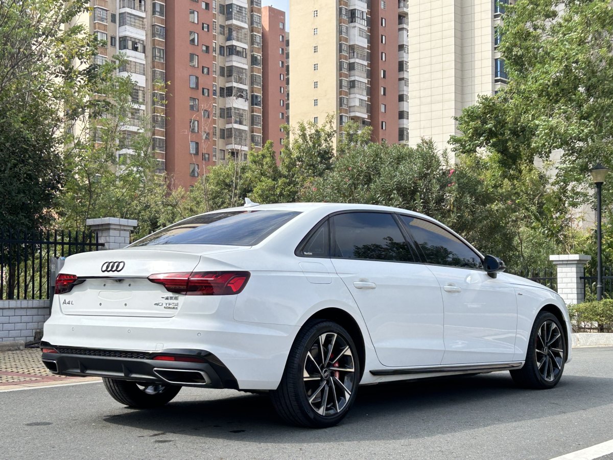 2023年7月奧迪 奧迪A4L  2022款 40 TFSI 豪華動(dòng)感型