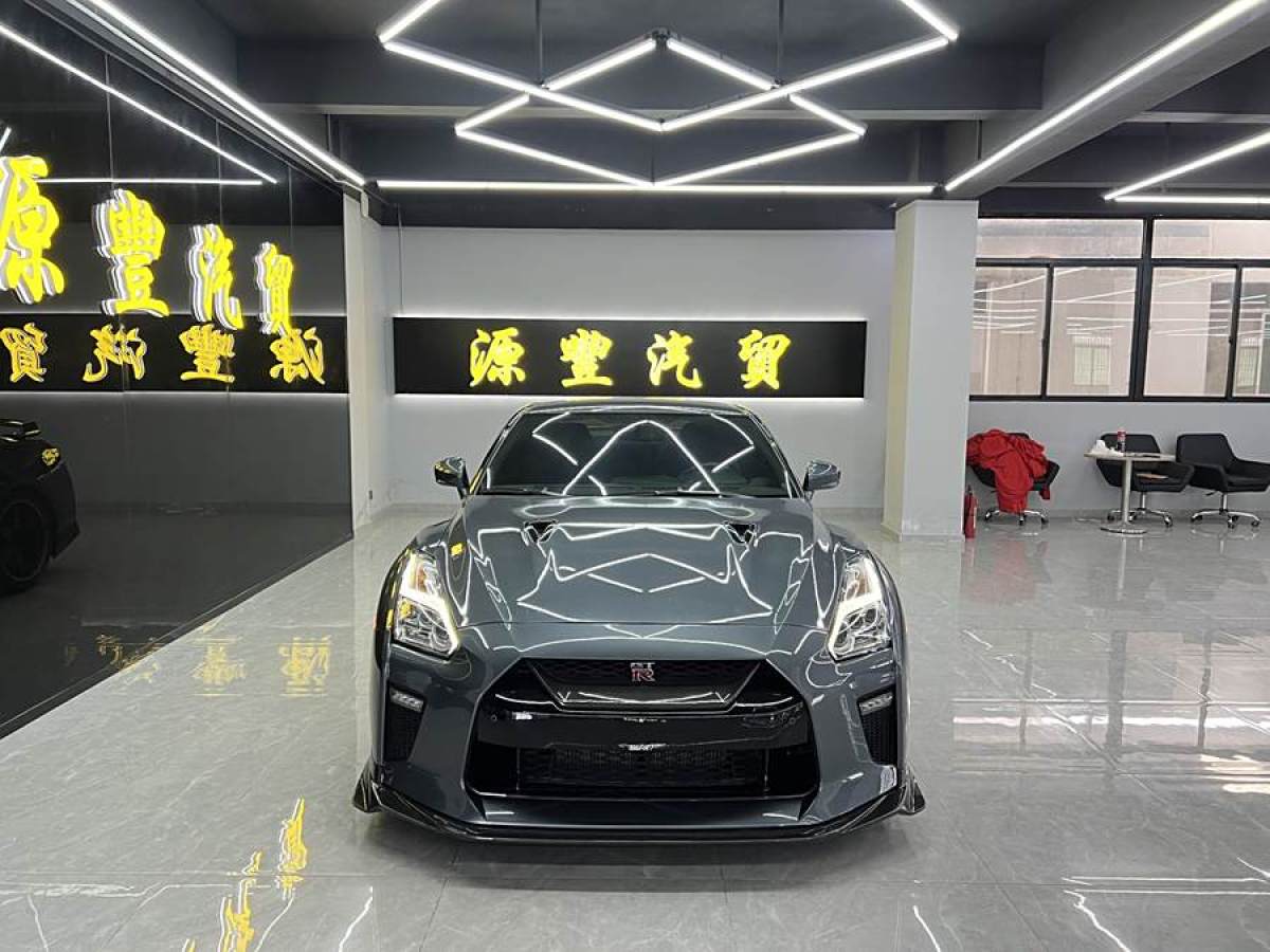 日產(chǎn) GT-R  2013款 3.8T Premium Edition圖片