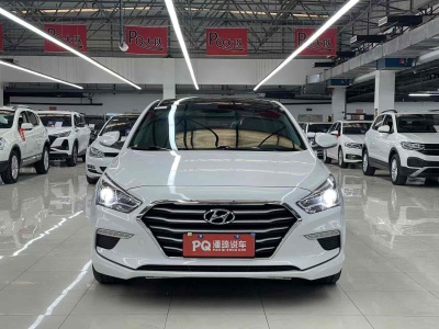 2019年10月 現(xiàn)代 名圖 1.8L 自動(dòng)智能型GLS 國(guó)VI圖片