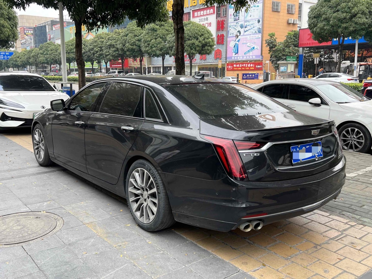 凱迪拉克 CT6  2019款 28T 領(lǐng)先運(yùn)動(dòng)型圖片