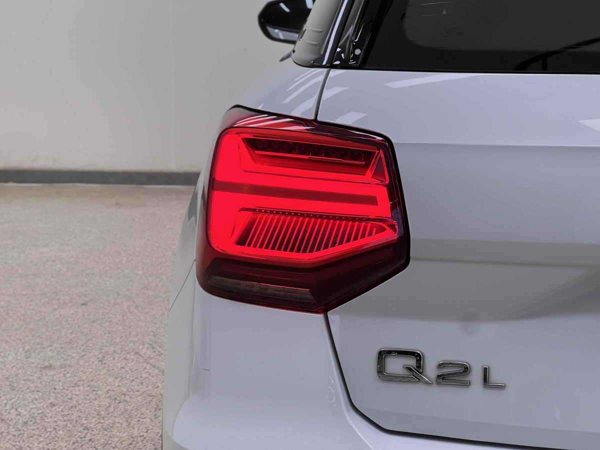 奧迪 Q2L e-tron  2019款 e-tron 純電智酷型圖片