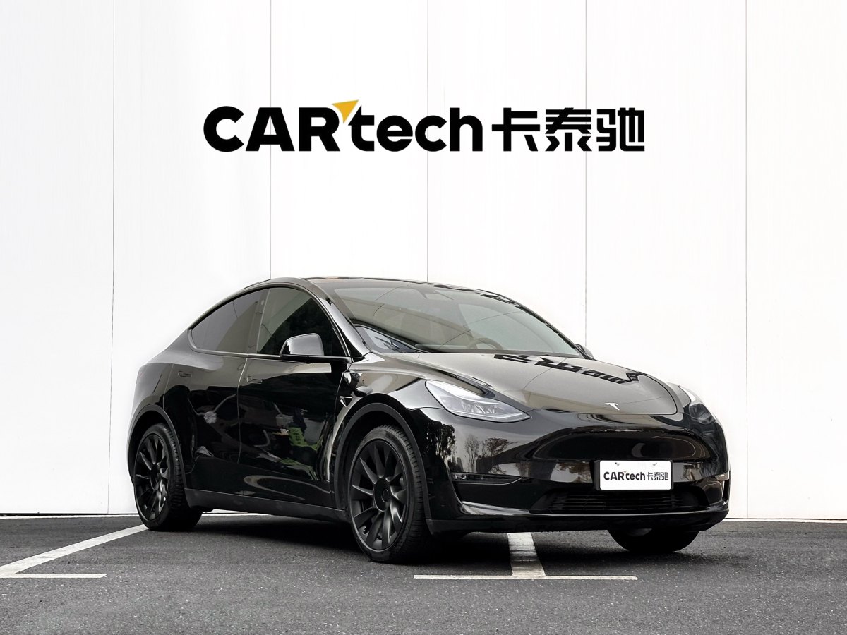 特斯拉 Model 3  2021款 改款 標(biāo)準(zhǔn)續(xù)航后驅(qū)升級(jí)版圖片