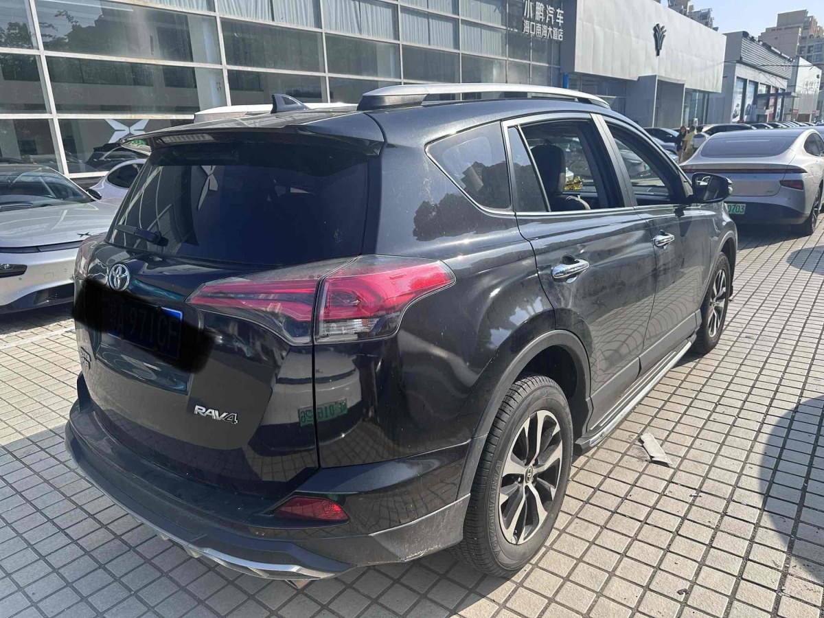 豐田 RAV4  2016款 榮放 2.0L CVT兩驅(qū)風(fēng)尚版圖片