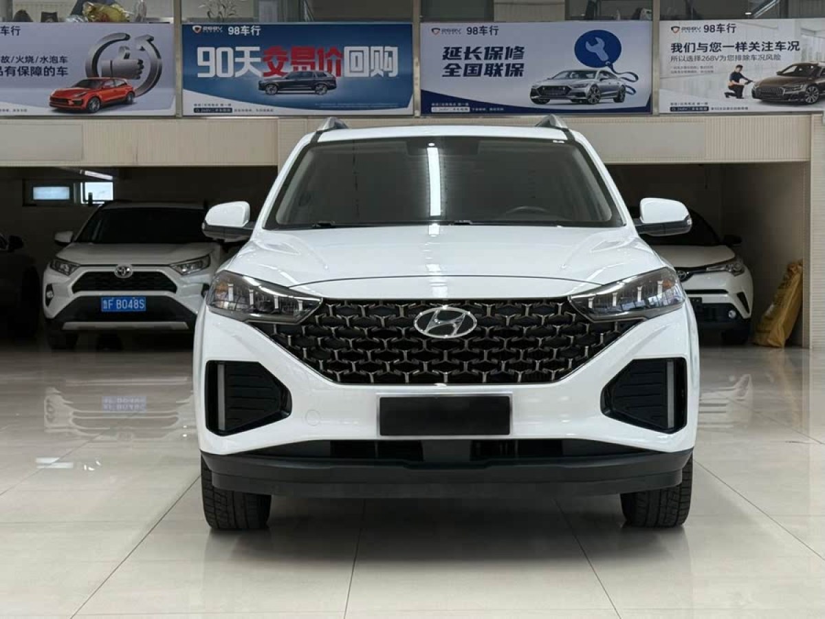 現(xiàn)代 ix35  2021款 240T GDi DCT兩驅(qū)領(lǐng)先版GLS圖片