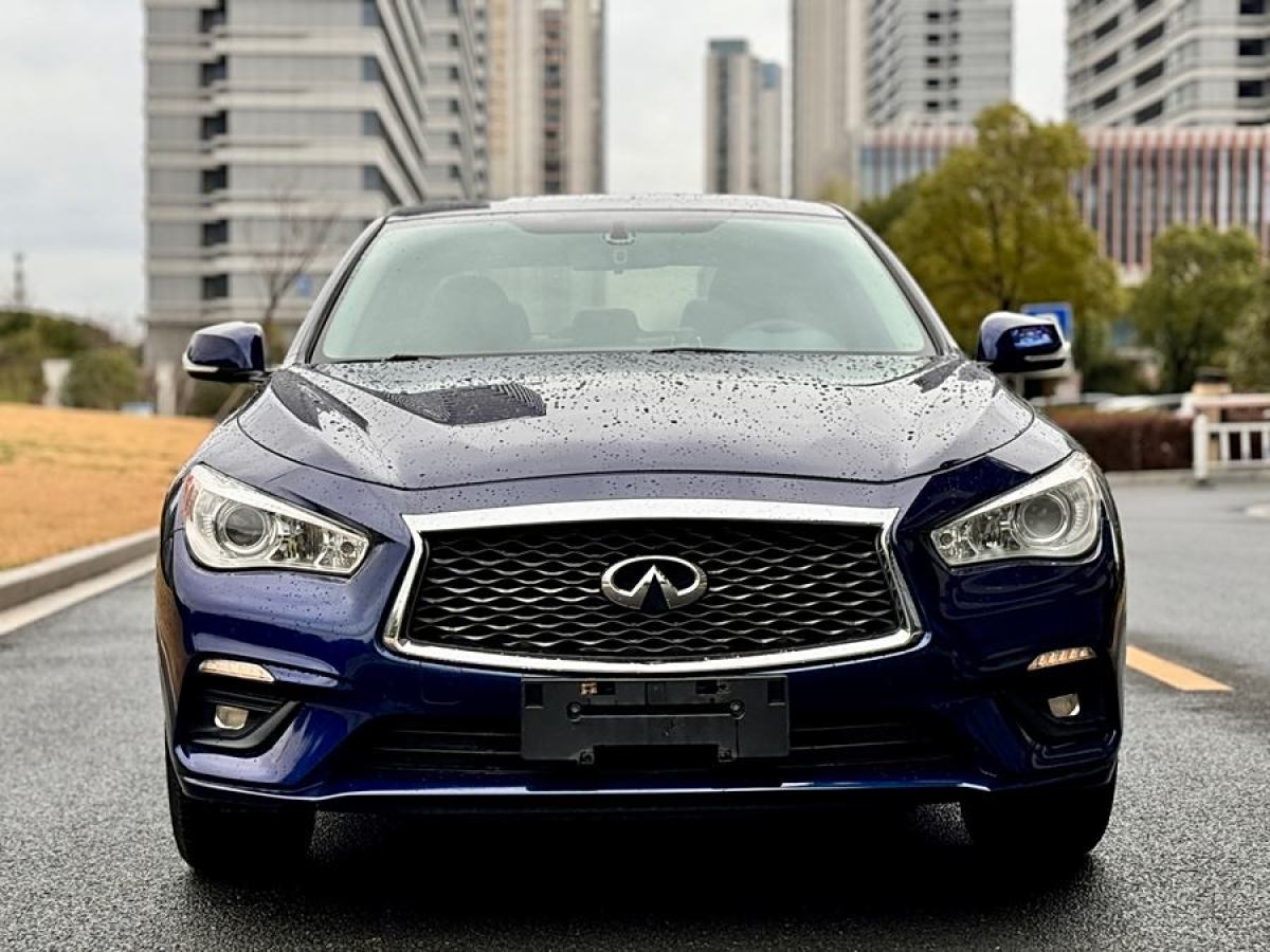 英菲尼迪 Q50L  2018款  2.0T 舒適版 國(guó)VI圖片