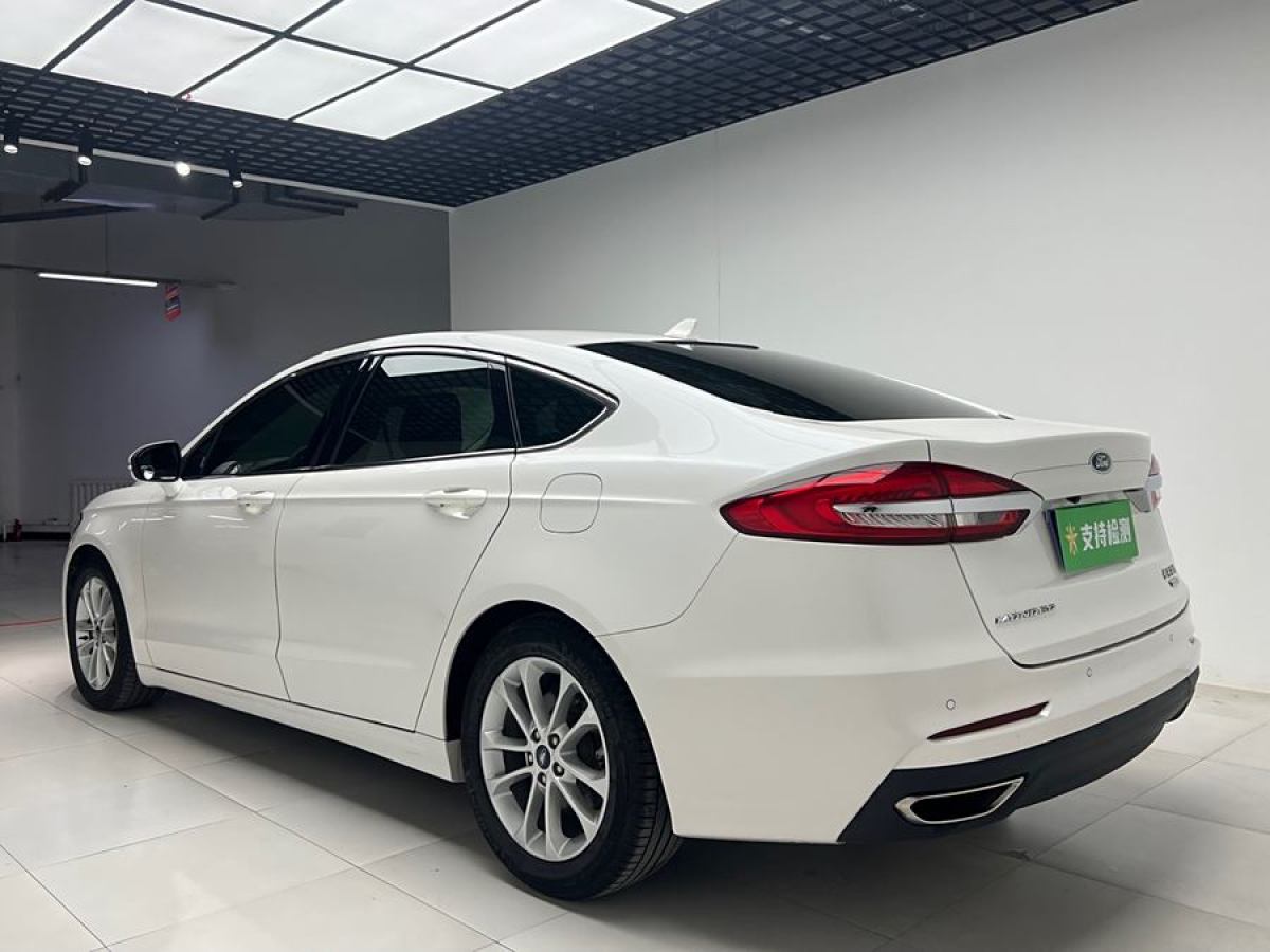 福特 蒙迪歐  2018款 EcoBoost 180 智控時(shí)尚型 國(guó)VI圖片