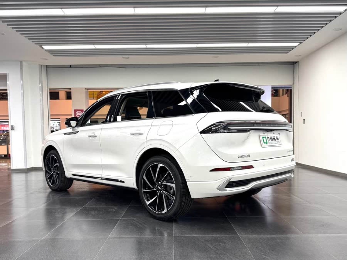 林肯 冒險(xiǎn)家  2023款 2.0T 四驅(qū)尊耀版圖片