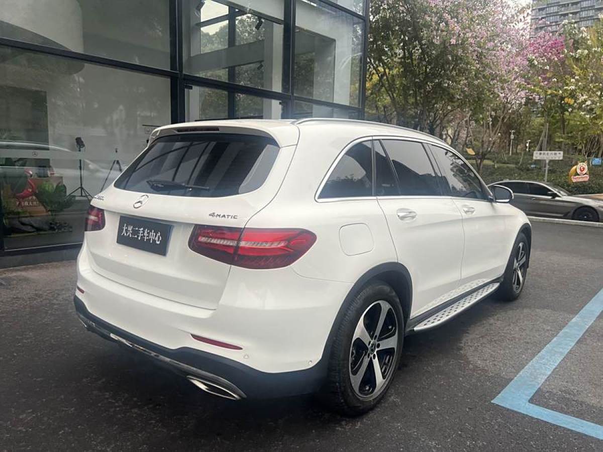 奔馳 奔馳GLC  2019款 GLC 260 4MATIC 動感型圖片