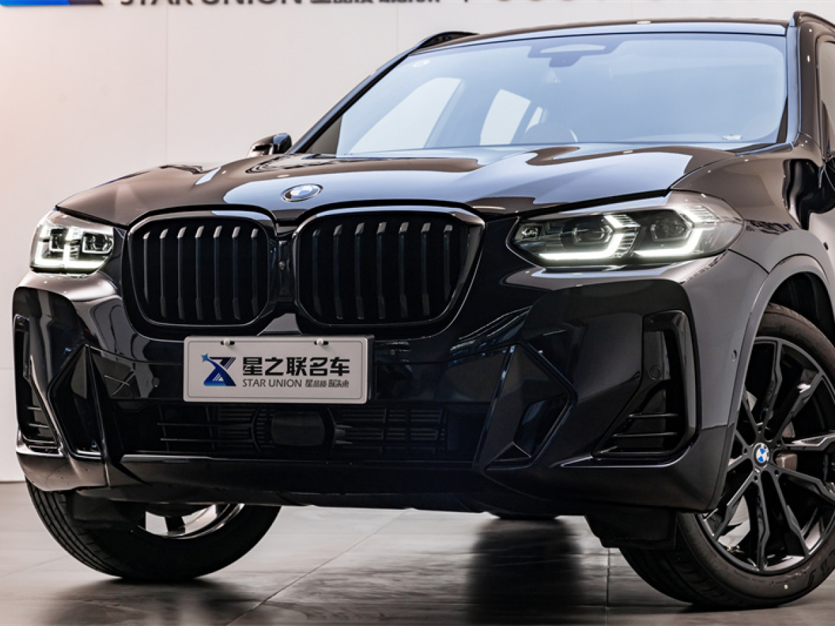 寶馬X3 23款 改款 xDrive30i 尊享型 M曜夜套裝圖片