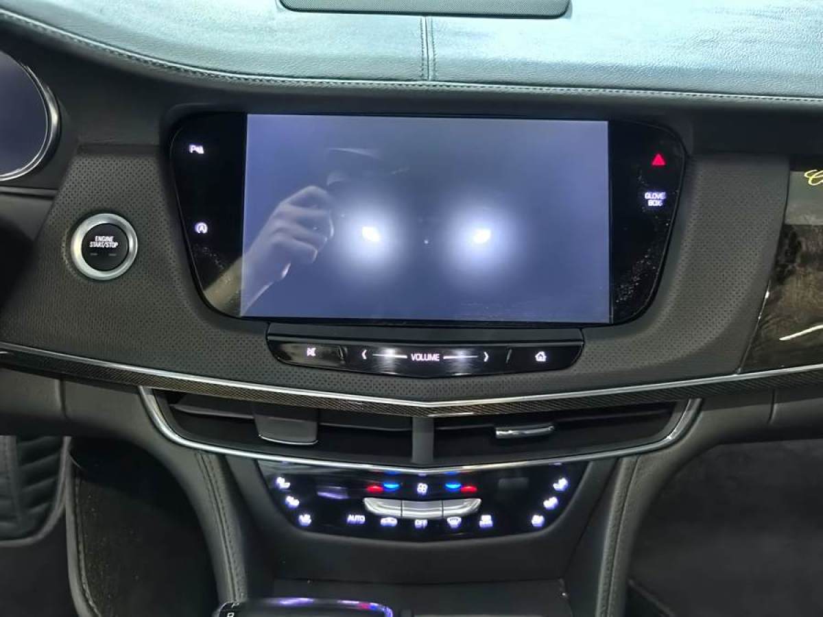 凱迪拉克 CT6  2019款 28T 豪華型圖片