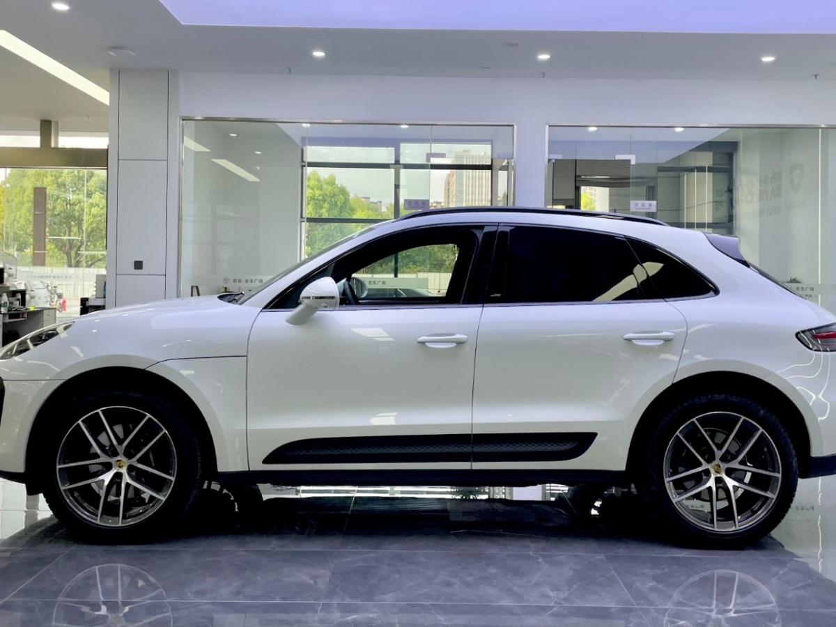 保時(shí)捷 Macan  2023款 Macan 2.0T圖片