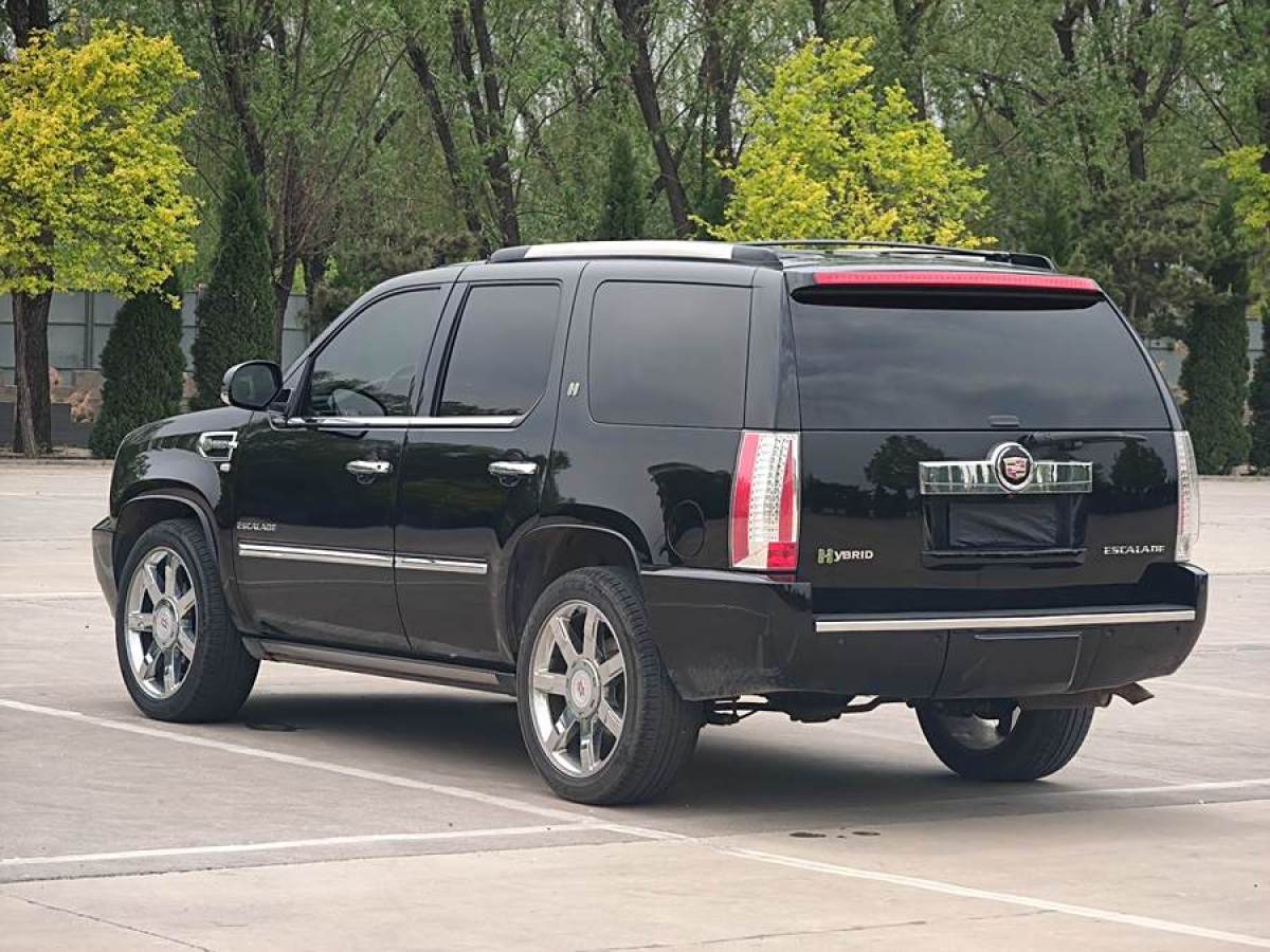 2011年1月凱迪拉克 凱雷德ESCALADE  2010款 6.0 Hybrid