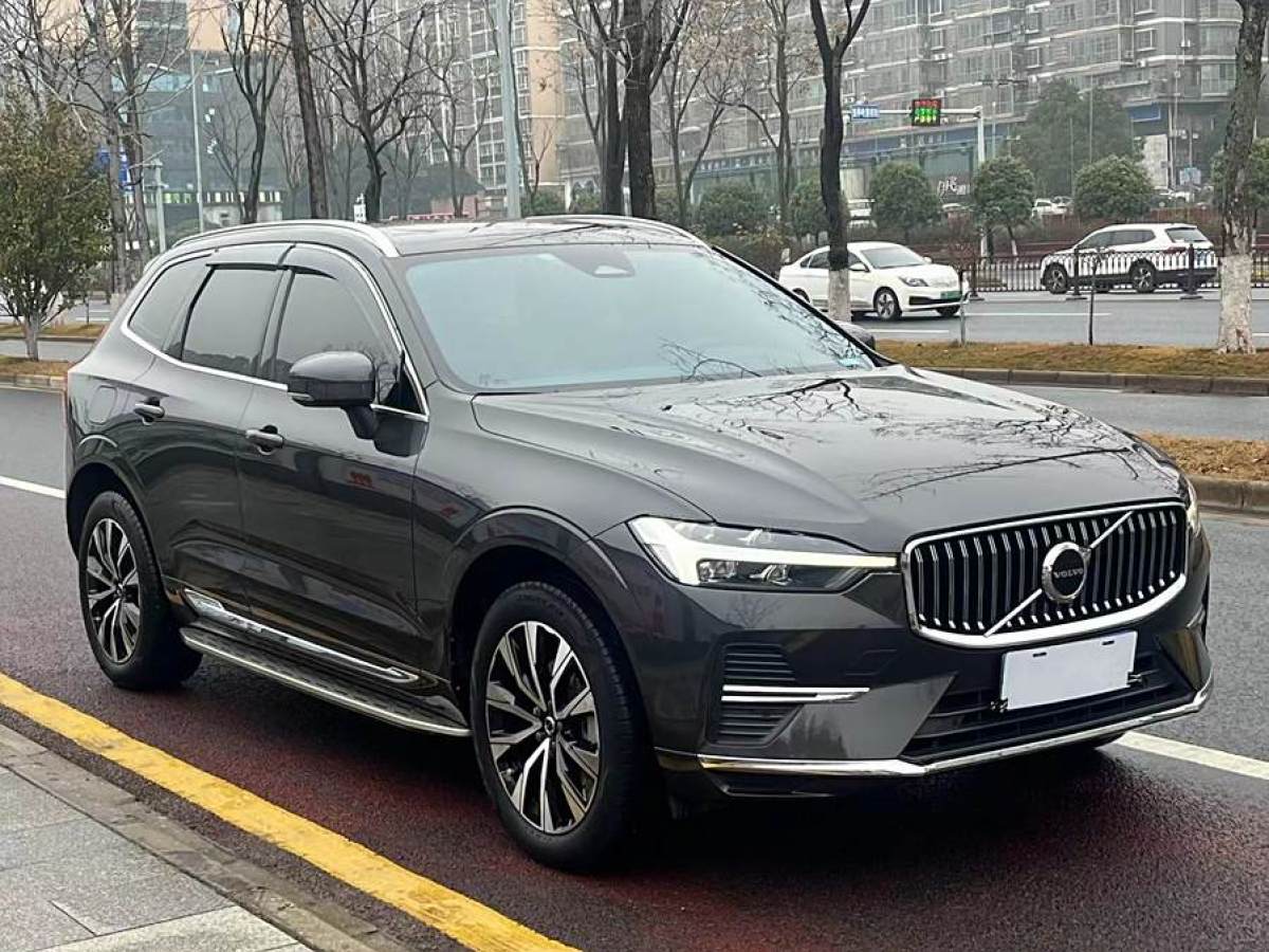 沃爾沃 XC60  2023款 B5 四驅智遠豪華版圖片