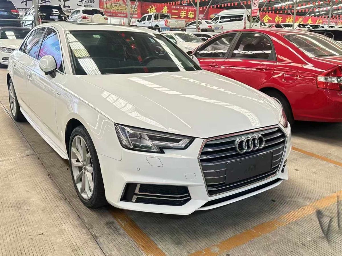 奧迪 奧迪A4L  2018款 30周年年型 30 TFSI 進(jìn)取型圖片