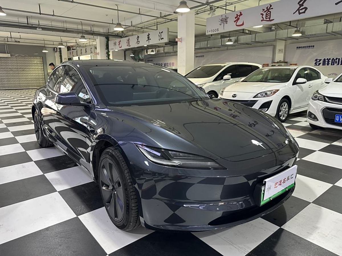 特斯拉 Model Y  2023款 后輪驅(qū)動(dòng)版圖片