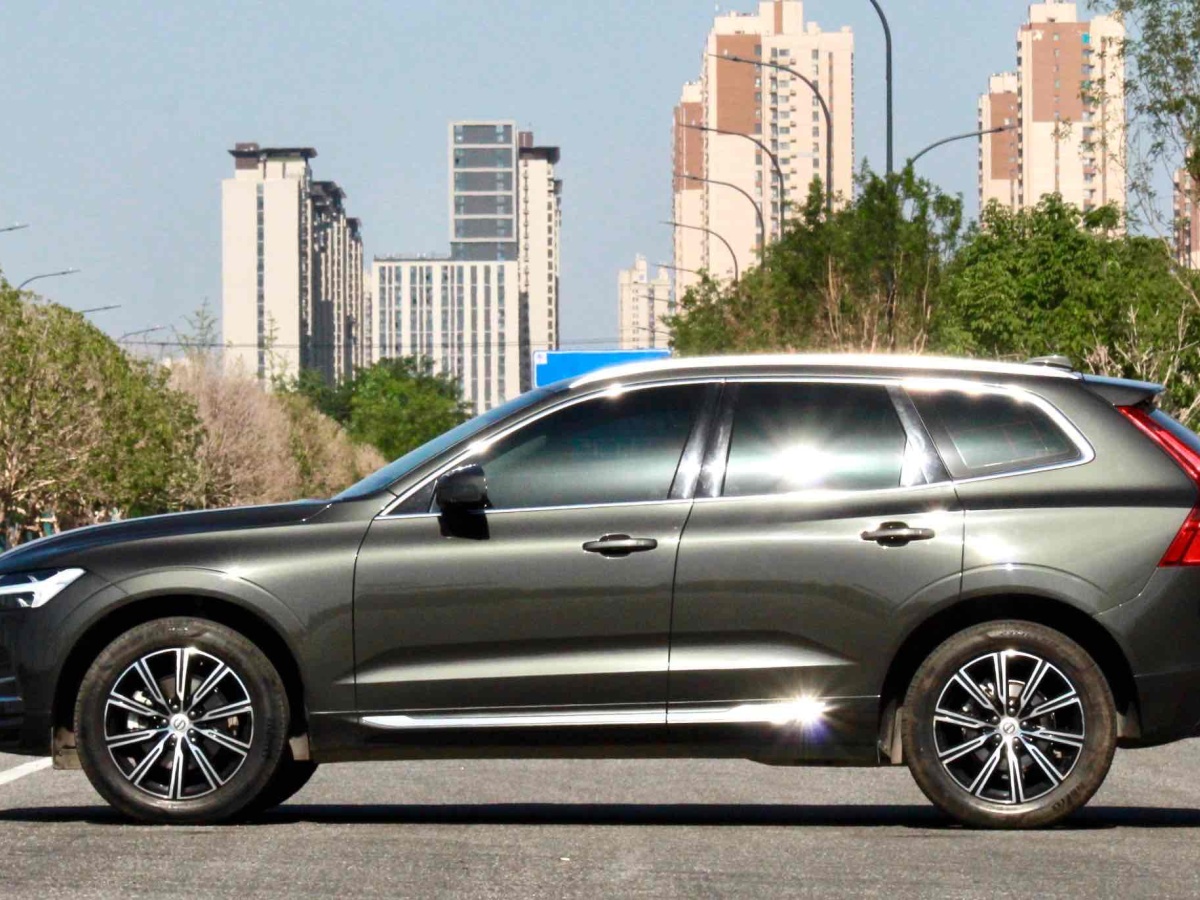 沃尔沃 XC60  2020款 T5 四驱智远豪华版图片