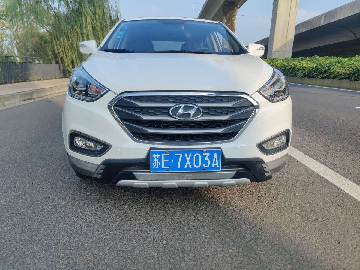 現(xiàn)代 ix35  2015款 2.0L 自動(dòng)兩驅(qū)舒適型 國(guó)IV圖片