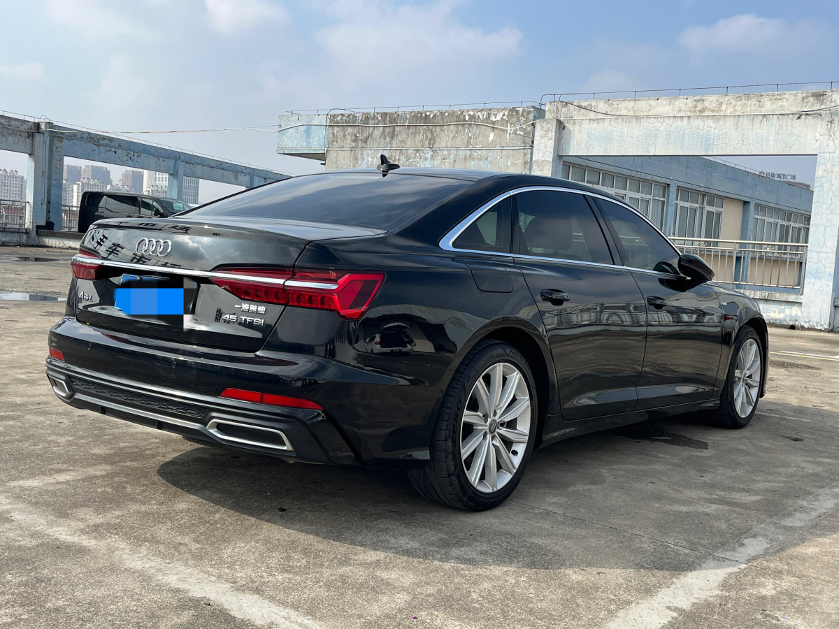 奧迪 奧迪A6L  2021款 45 TFSI 臻選動感型圖片